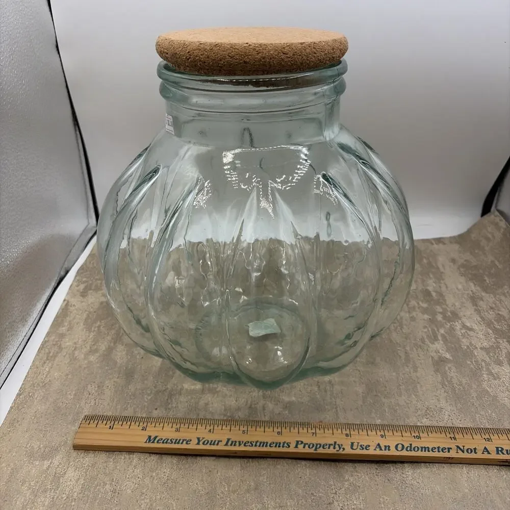 Pier 1 Green Glass Pumpkin Shaped Pasta Jar w/ Lid 11